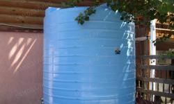 Sistema di approvvigionamento idrico e irrigazione fai-da-te nella dacia realizzato con tubi di plastica: foto e istruzioni dettagliate